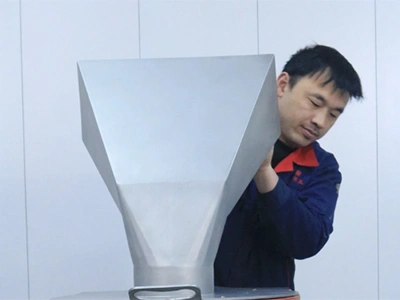 قطاعة الخضروات إلى شرائح