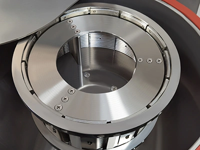 قطاعة الخضروات إلى شرائح