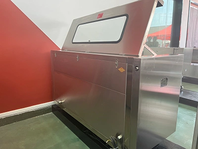 ماكينة تقشير الخضار ذات الفرش