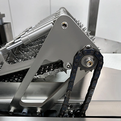 ماكينة تقطيع اللحوم المجمدة إلى مكعبات