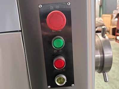 ماكينة تقطيع اللحوم المجمدة إلى مكعبات