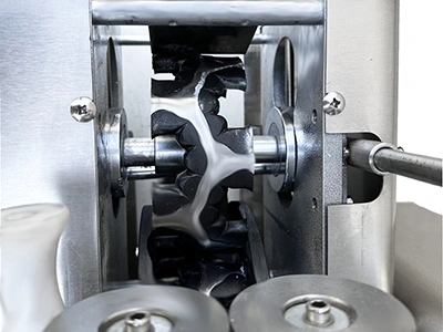 ماكينات صنع السمبوسة الآلية 