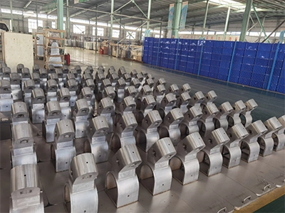 المواد الخام المختارة