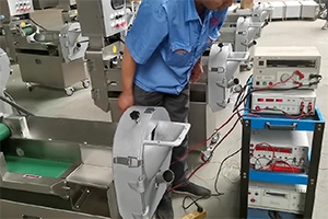 الخدمات والدعم